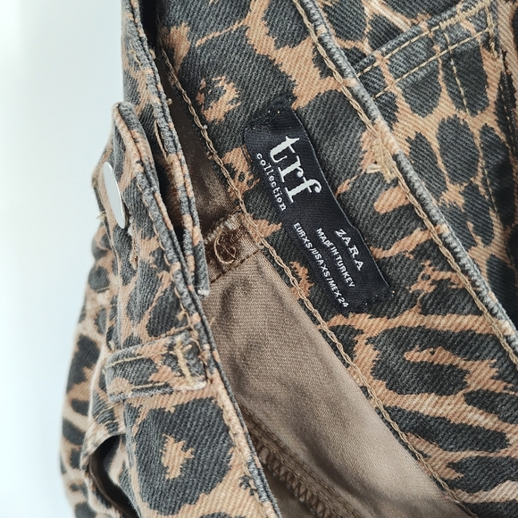 Zara | animal print denim skirt - Picture 3 of 3